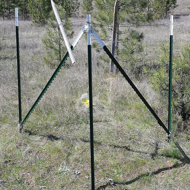 Factory direct wholesale  Metal Post Heavy Duty Metal 1.8m 2.1m 2.3m T Post for fence