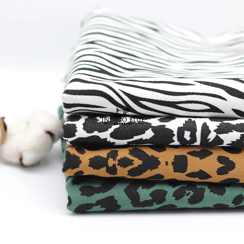 
Twill 100% Cotton Fabric Leopard Printed Fabric For Coat Pant Bag Hat clothing fabric 