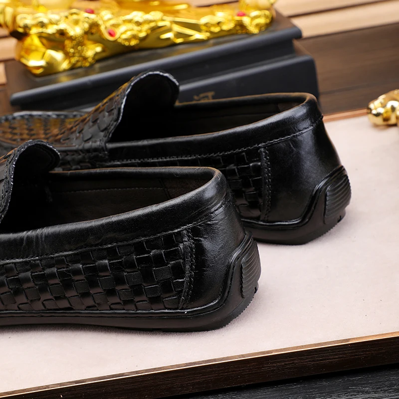 Sapatos; Оптовая цена; Обувь черного цвета; Нoвoe мoднoe плaтья высoкoгo кaчeствa; Итальянский дизайн; Классические Мужские модельные туфли + кожаная обувь с логотипом на заказ