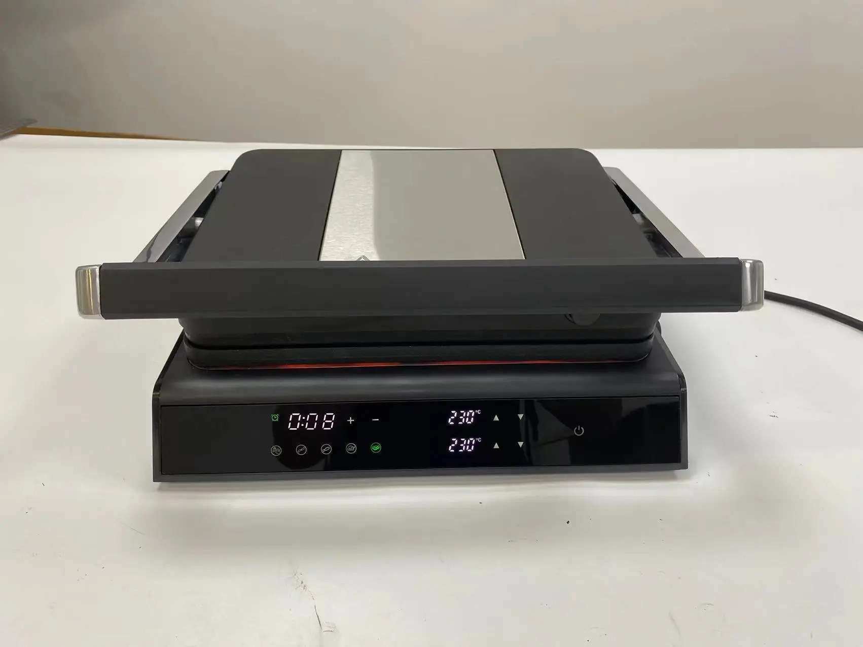 New Digital with setting program multi - functional 2000W Contact Grill electric grill bbq with detachable plate