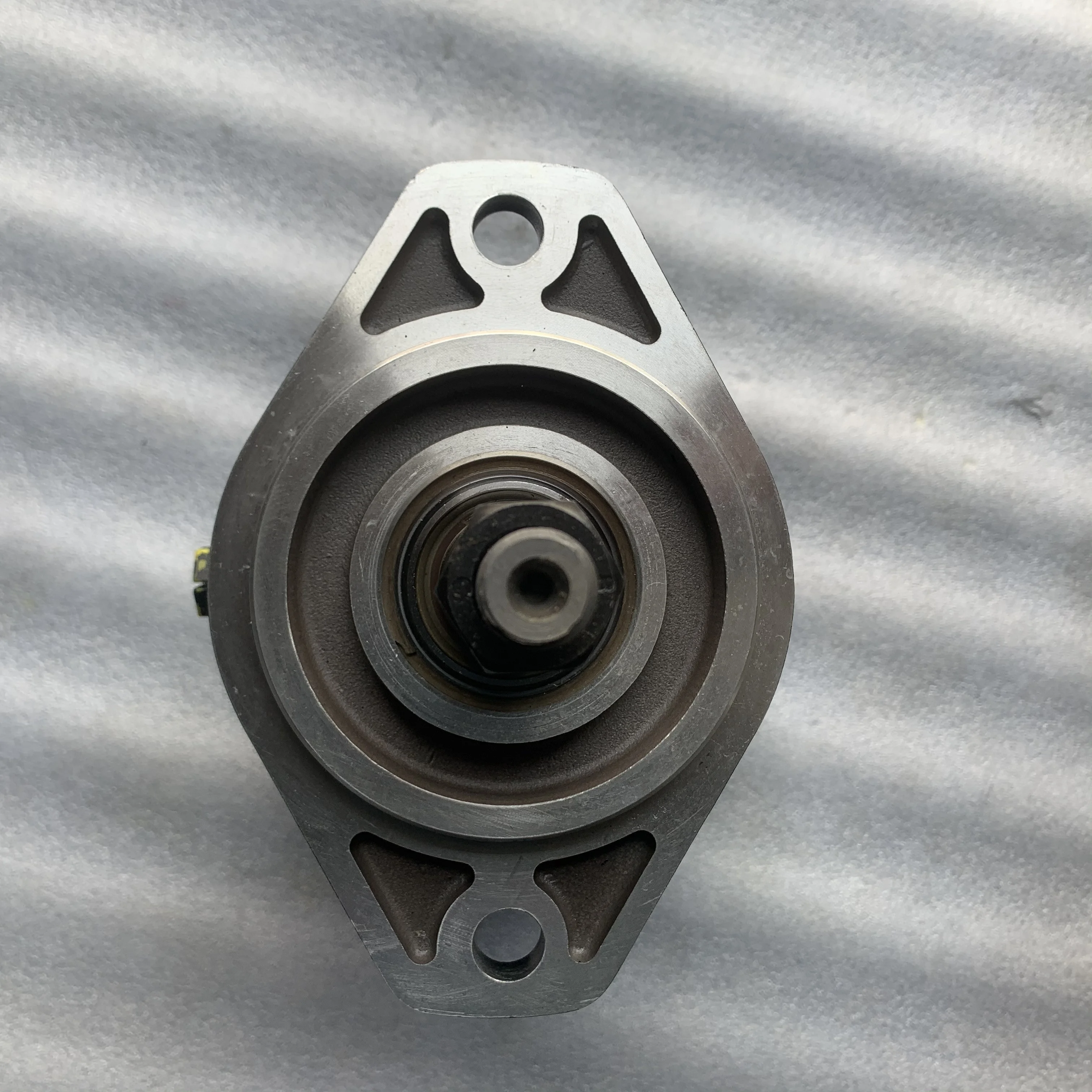 Поршневой насос двигателя вентилятора CAT966G rexroth A10FM45