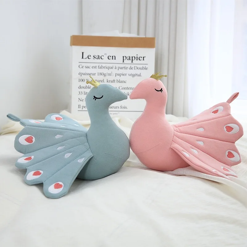 
2019 Amazon hot selling stuffed Pillow Doll Home Decoration Cushion Valentine Plush Peacock Toy 