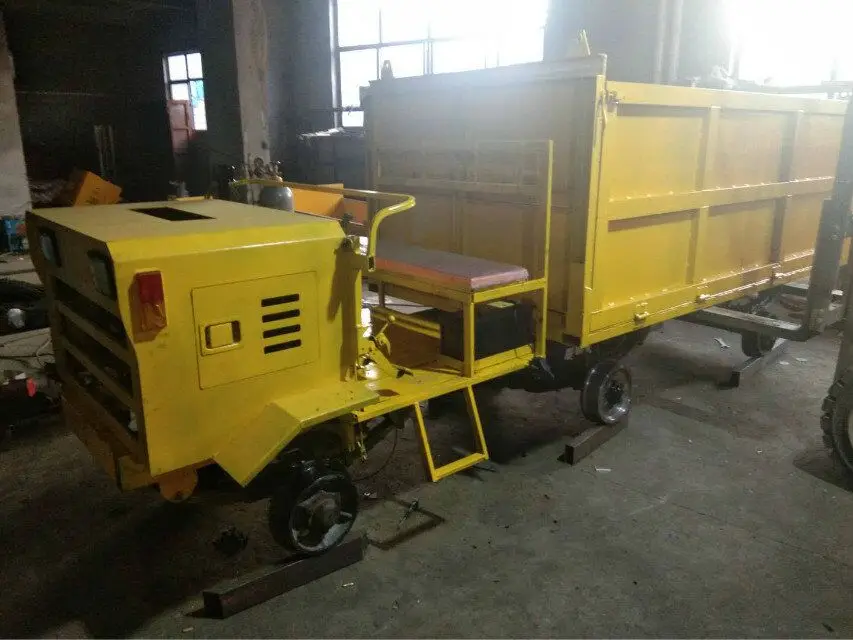 Wear-resistant and durable railway construction rail transport vehicle