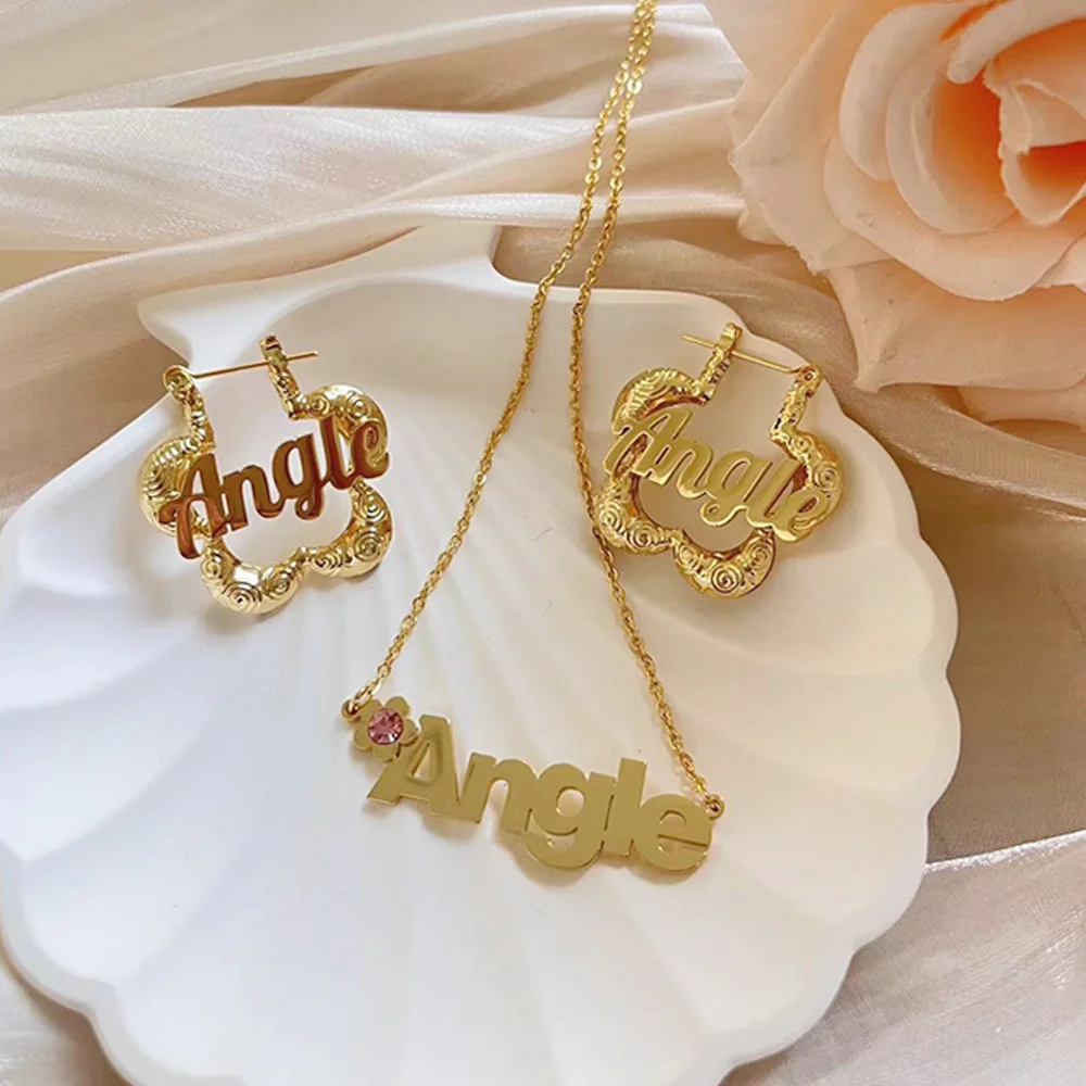 Qiuhan OEM Birthday Jewelry Necklace Summer Flower Custom Name Jewelry Set