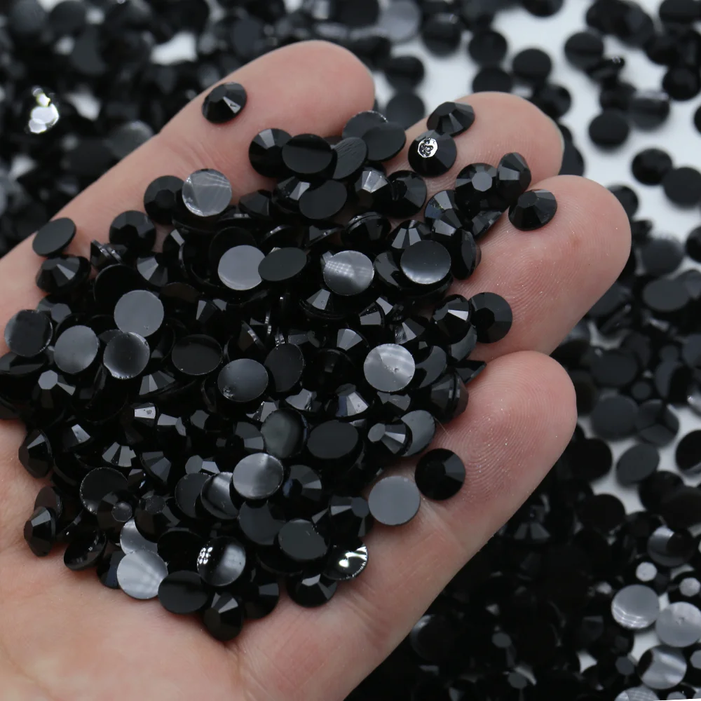 Hot Sale 2mm 3mm 4mm 5mm 6mm 32 Colors Black Flat Resin Rhinestone For Garment Decoration