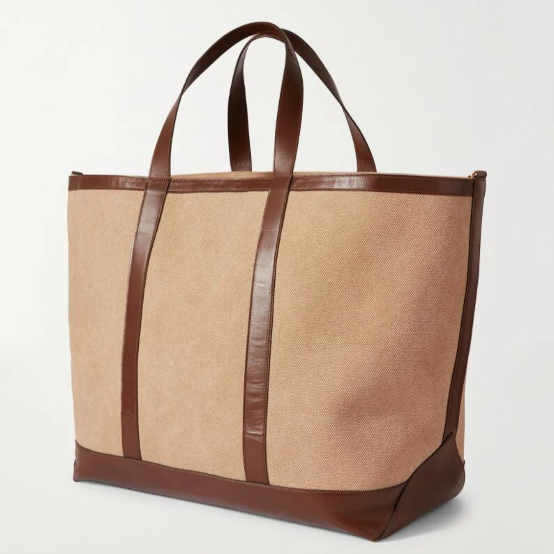 Canvas weekend bag perfect for overnight