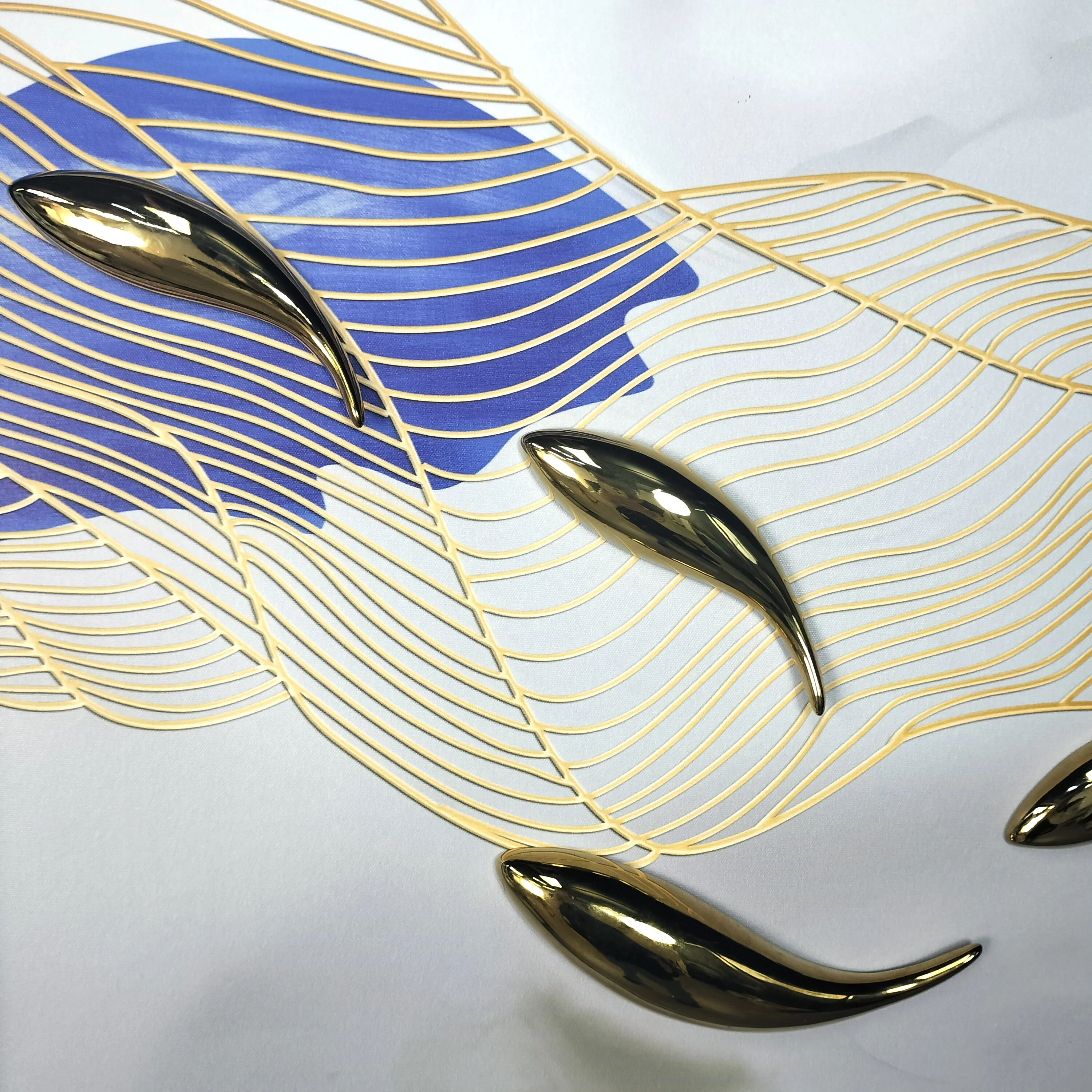 Factory customized ceramic background wall decoration with golden fish shape customized ceramic wall decoration