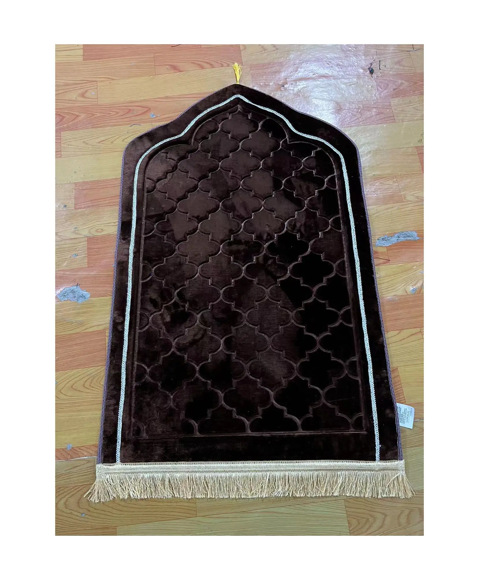 Islamic Muslim Prayer Mat Ramadan Flannel Carpet Worship Kneel Embossing Floor Carpets Non-slip