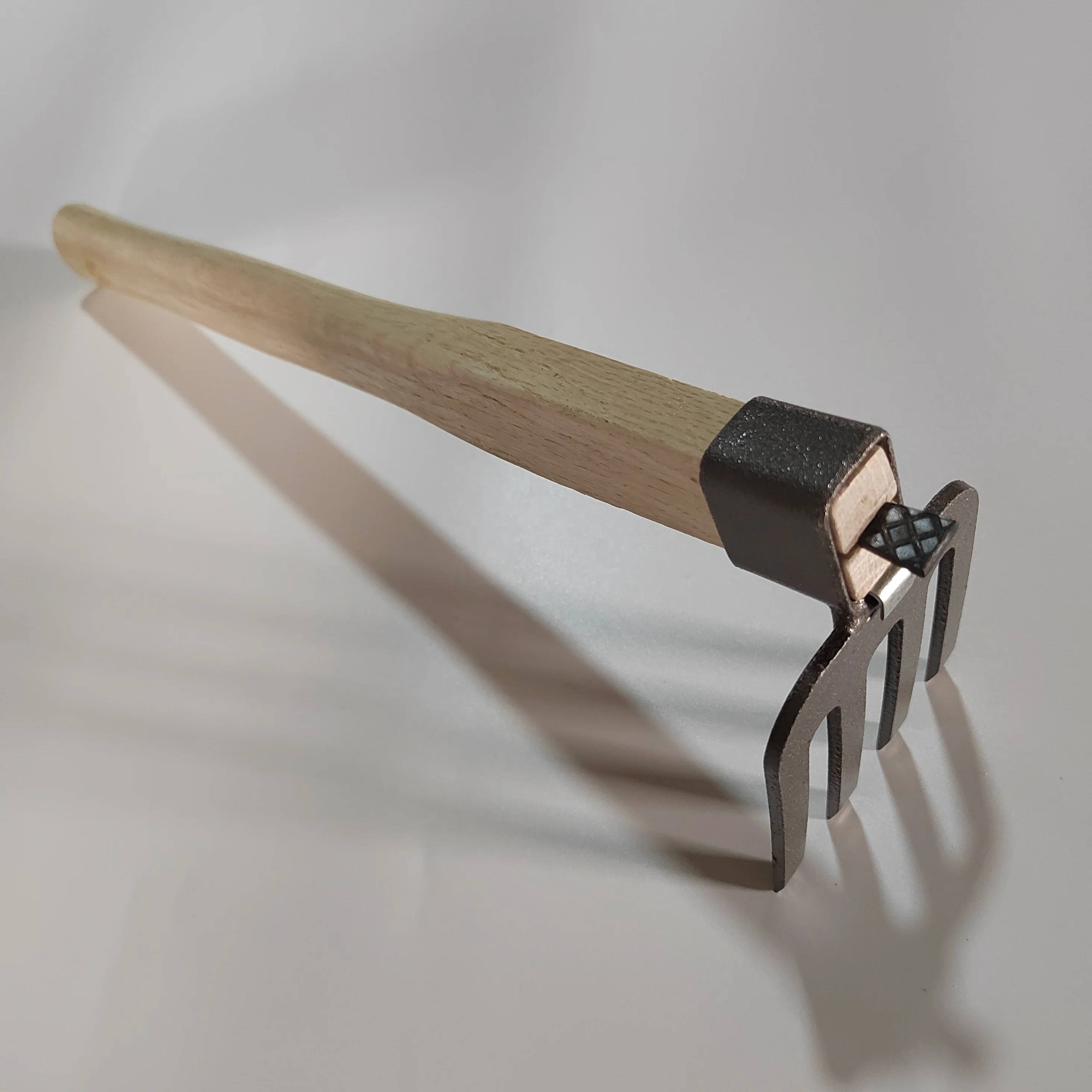 4-Tine Fork Hoe Single Handed Size 3mm Thickness Blade hand mini pickaxe steel garden hoe;