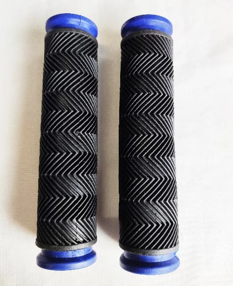 High Quality Anti-Skid Soft Rubber Bicycle Handle Grip Fashionable Durable Wearable for Road Bicycles and BMX