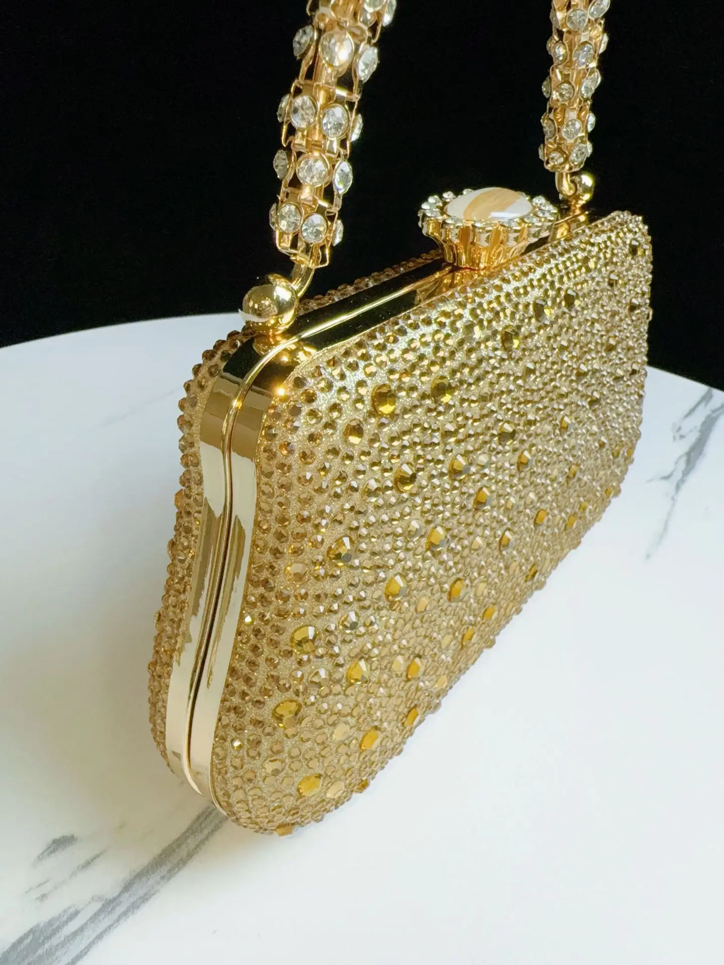 2024 Hot Selling Luxury Banquet Bag Crossbody Chain Clutch Elegant Evening Handbag For Ladies
