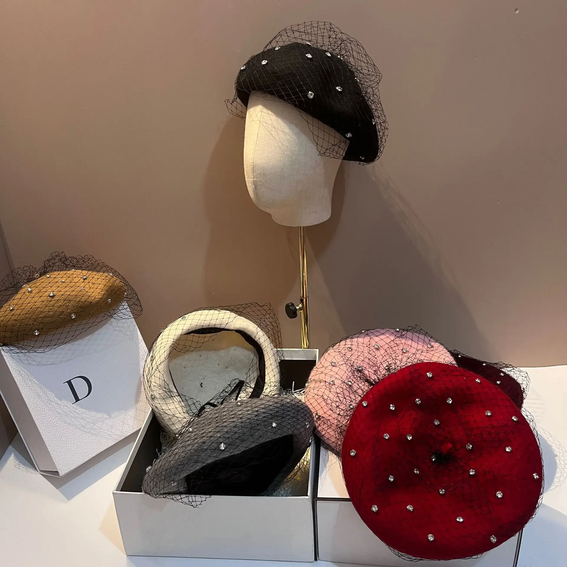 Beret Hat For Lady French Artist Outdoor Retro Luxury Design INS Fashionable Custom Elegant Women Painting Caps