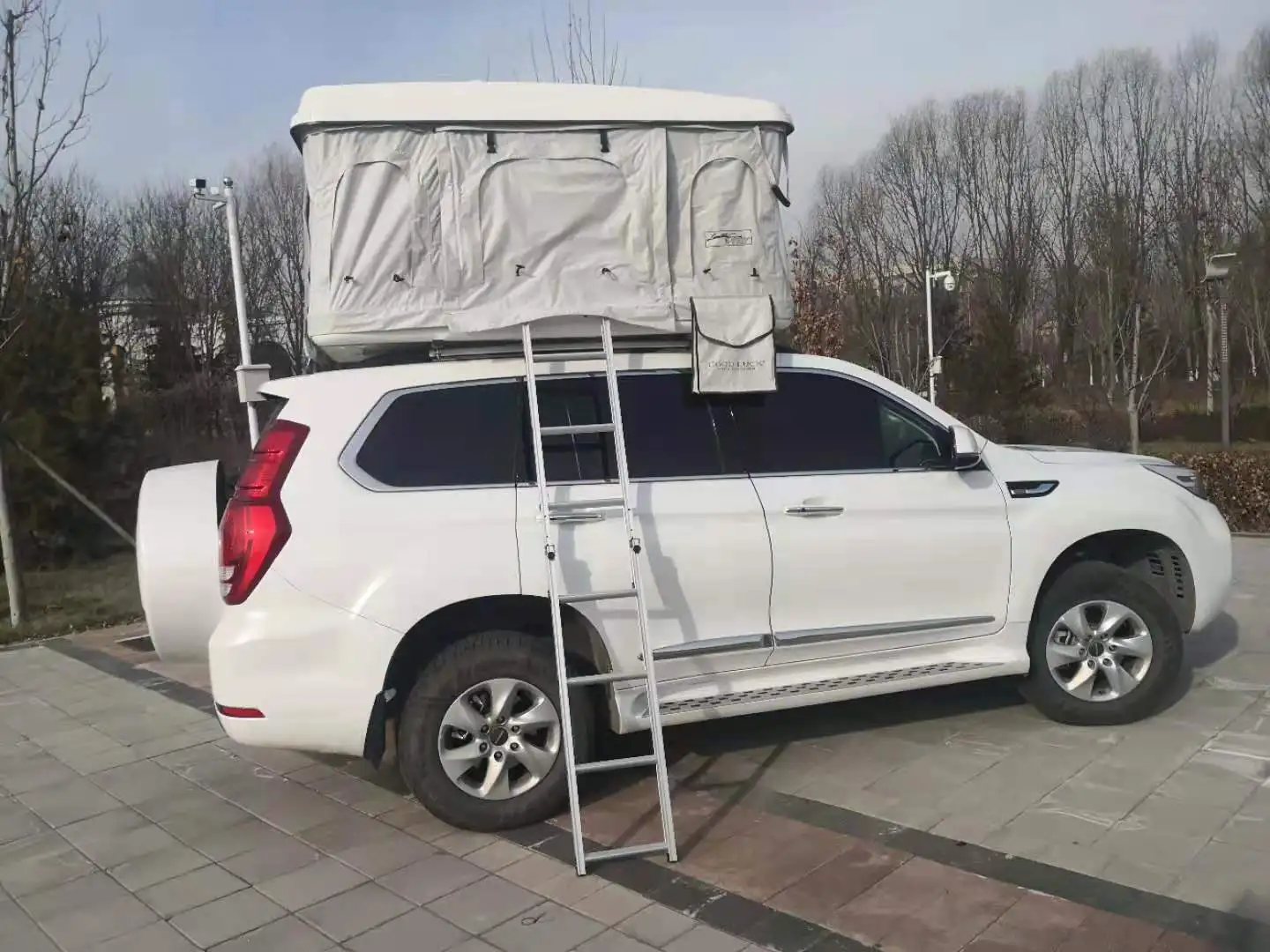 Pop up Hard Shell Portable Trunk Suv Shelter Rooftop Storage waterproof Tent