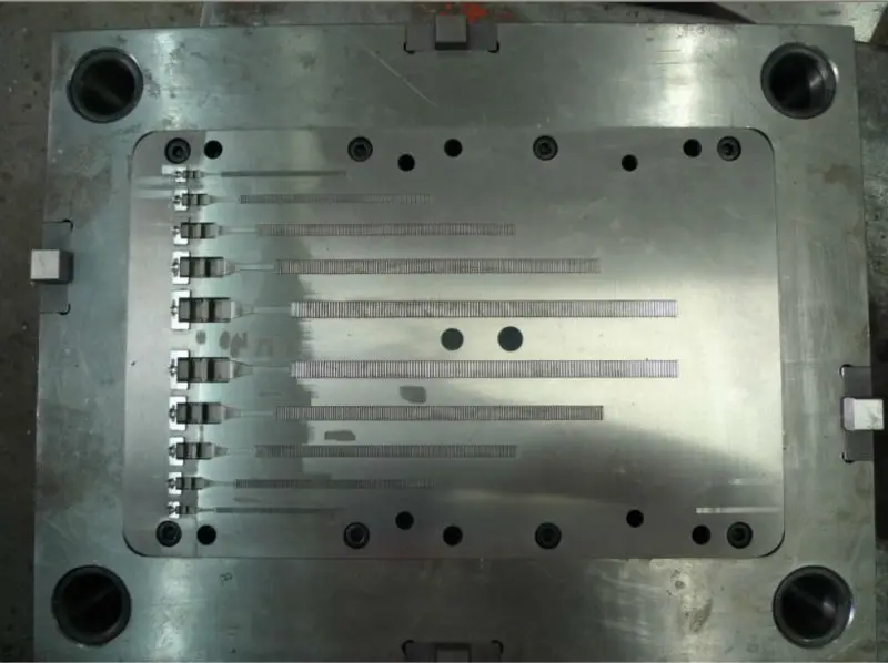 Custom plastic injection mold molding molds for new product design