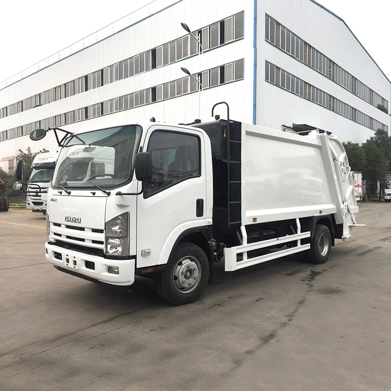 1SUZU ELF 4x2 Garbage Compactor Truck 7CBM Rear Loading Compression Garbage Truck for Sale