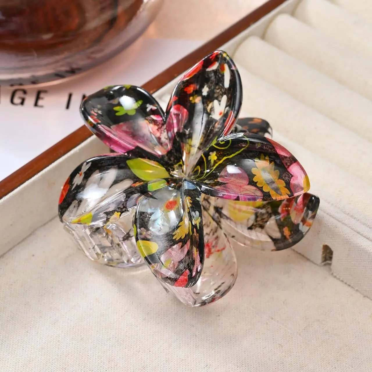 Sale Matte Flower 6 Colors Hair Curl Clips Wholesale Shiny Plastic Hair Ruff Hair Accessories