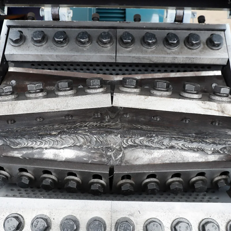 Машина для дробления пластиковых отходов