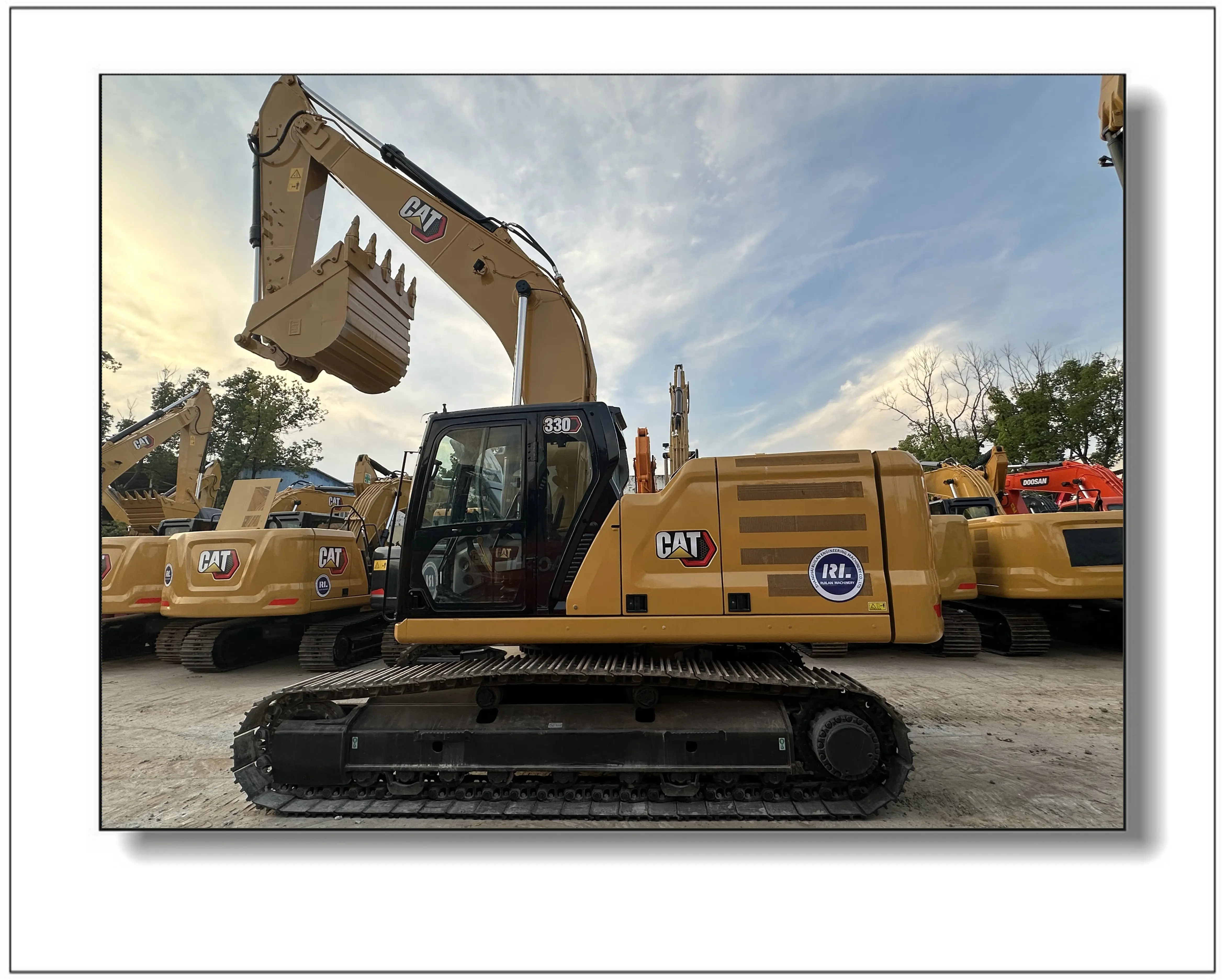 Высококачественный подержанный экскаватор Cat 330 30 тонн гусеничный