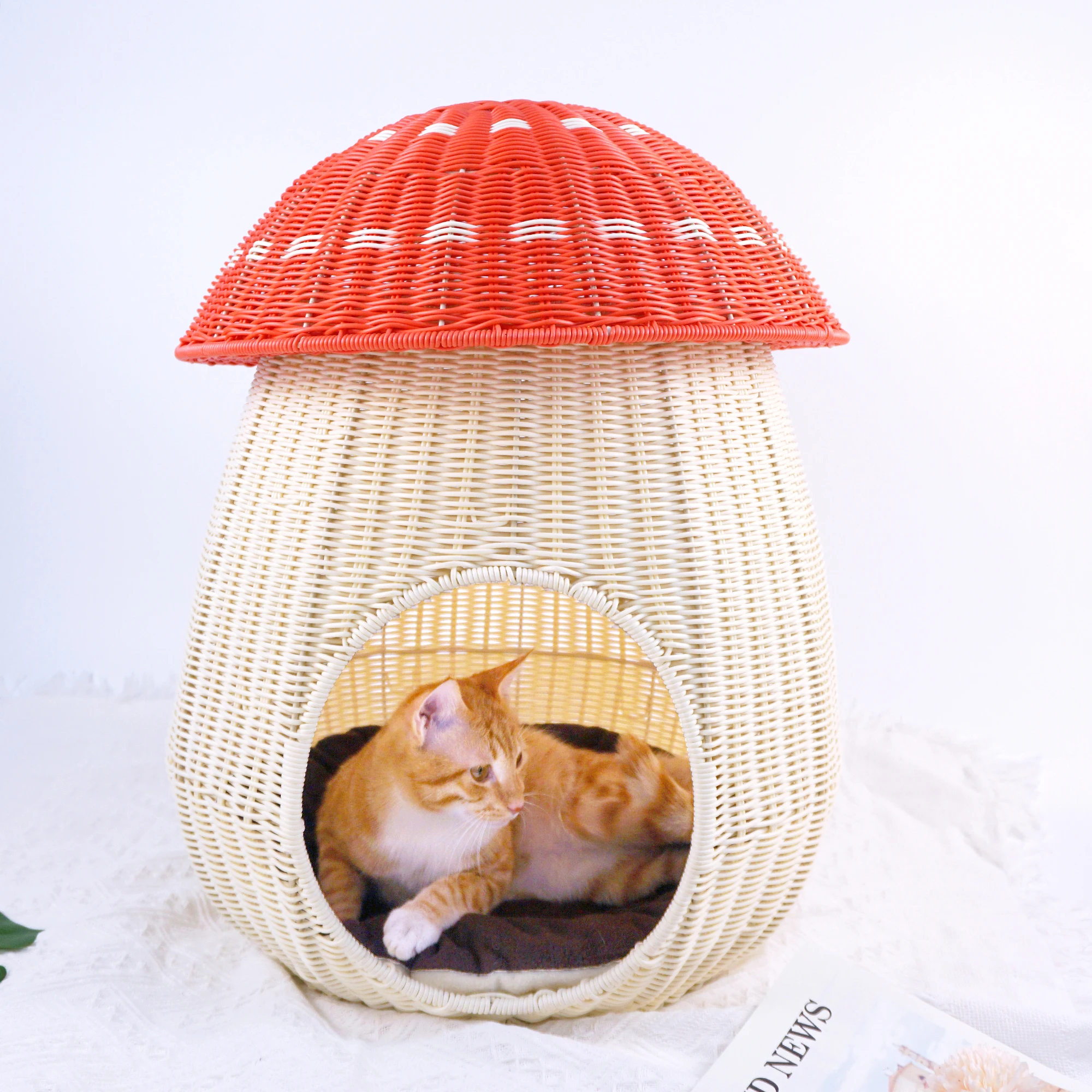 XH PP Rattan Resin Wicker Woven Mushroom shape Factory custom indoor dog houses Bed Pet cage Kennel house Cat Tree with mattress