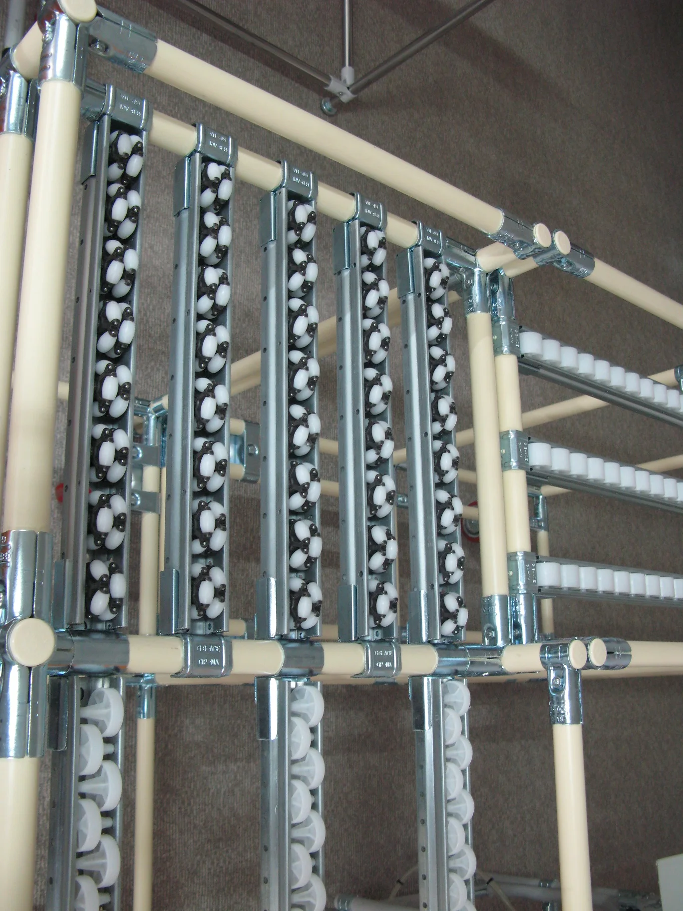 Steel roller bracket roller placon KJ-2044C