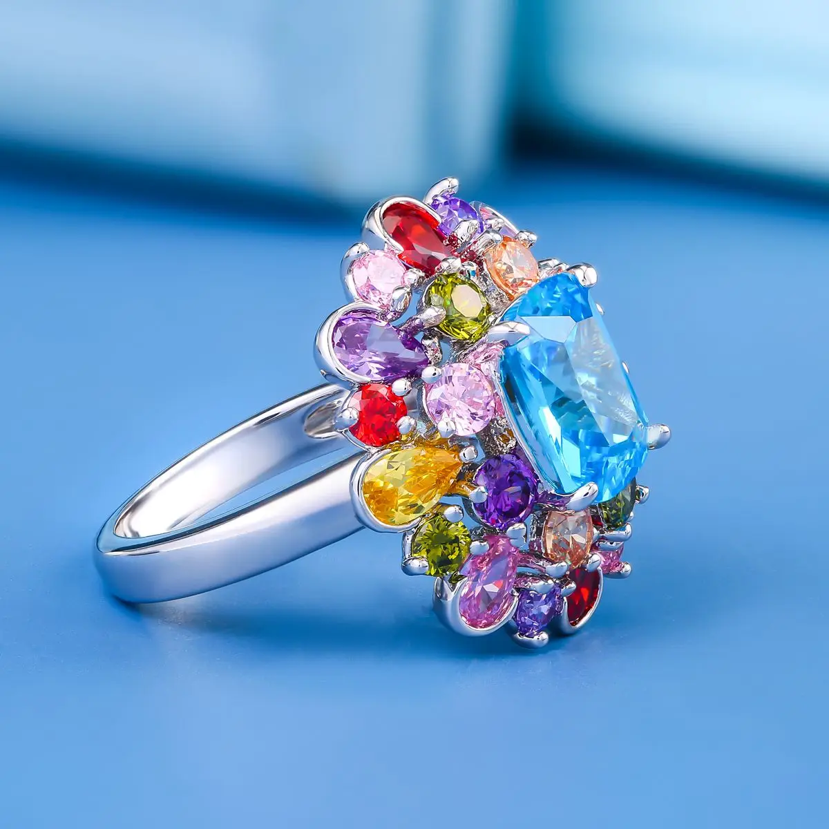 Wholesale shiny colorful CZ rings new model brass wedding fashion 2020 women jewelry flower ring
