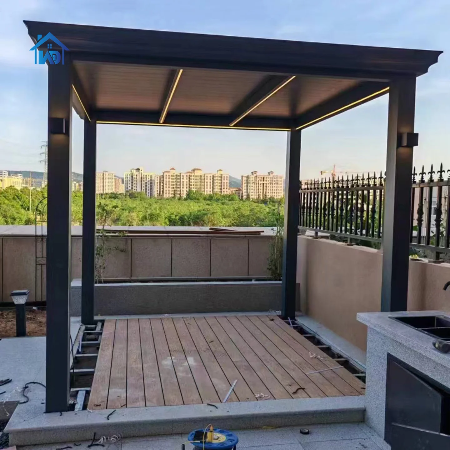 Выдвижная алюминиевая металлическая электрическая крыша