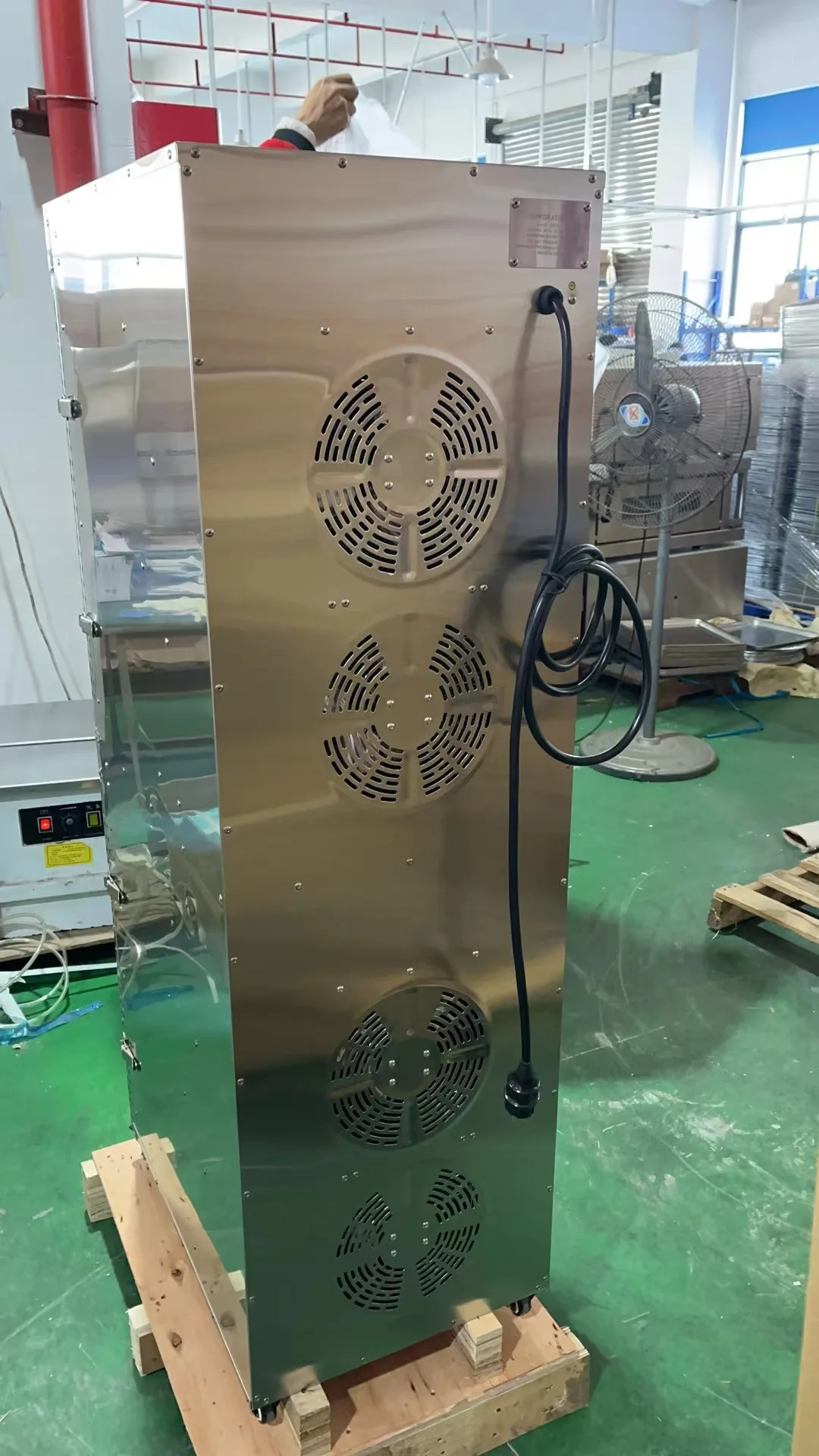 China Megaplant 75kg Capacity Fruit And Vegetable Vacuum Freeze Drying Machine /Electric 24layer Fruit Freeze Dryer