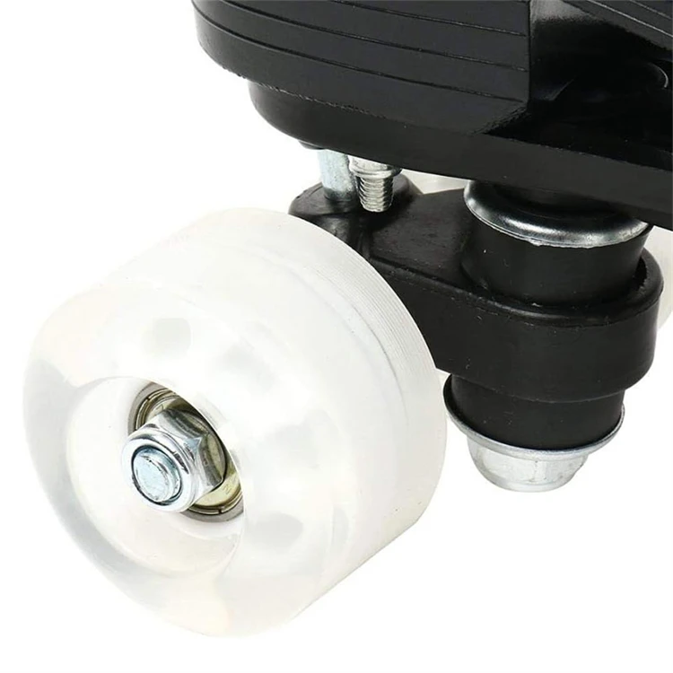 Stock Available Flashing Roller Skating 4 Wheels Blue Skate Shoes for Women and Men