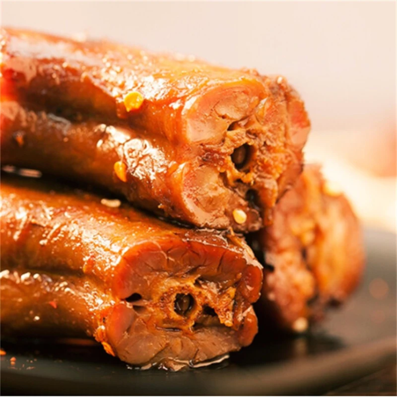 Gift Packing Chinese Food Poultry Chicken Duck Tongue Rack Feet Paw Wings Necks Meat and Vegetarian Lotus Kelp Fish Tofu Snacks