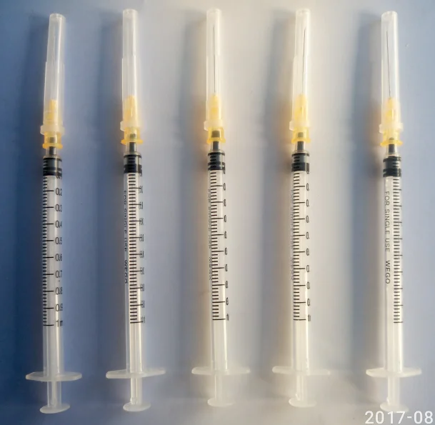 disposable syringe
