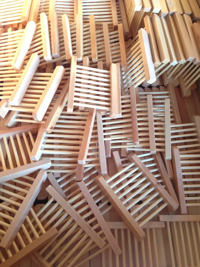 Natural Bamboo Wooden Soap Dishes Wooden Soap Tray Holder Storage Soap Rack Plate Box Container for Bath Shower Bathroom