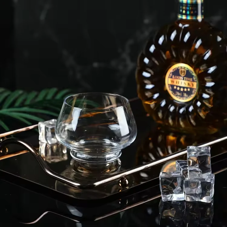 Factory Wholesale Custom Hand Blown Art No Feet Closed Mouth Big Belly Transparent Retro Simple Elegant Crystal Whiskey Glass
