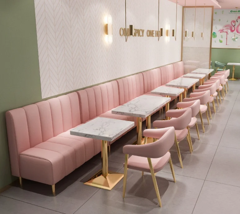 Современный кофейный столик квадратного размера в магазине все формы на выбор