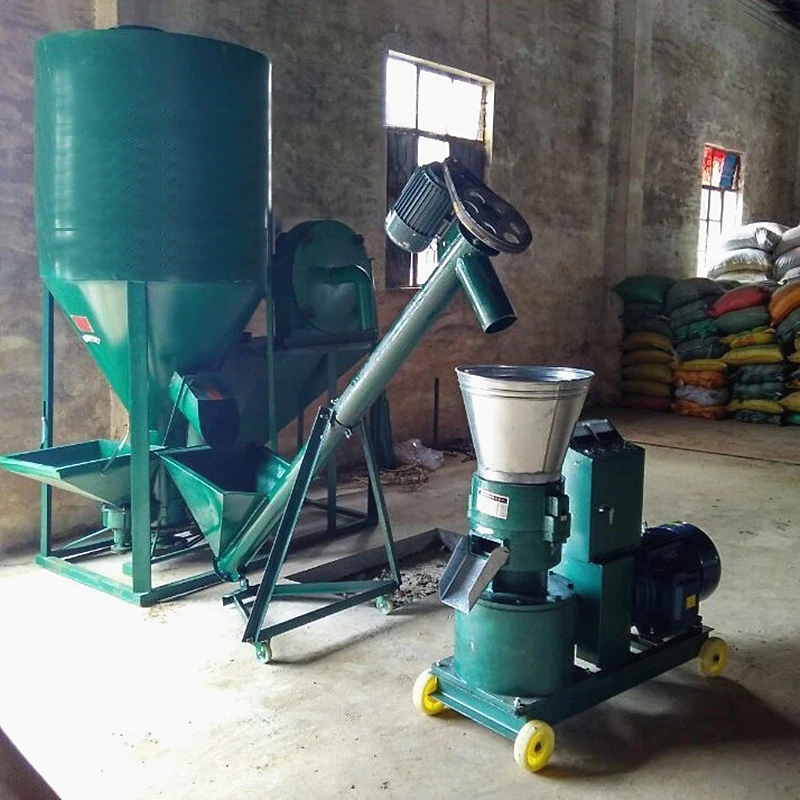 Poultry Equipment Low Energy Consumption Vertical Low Granule Screw animal feed processing plant Feed Processing Machine