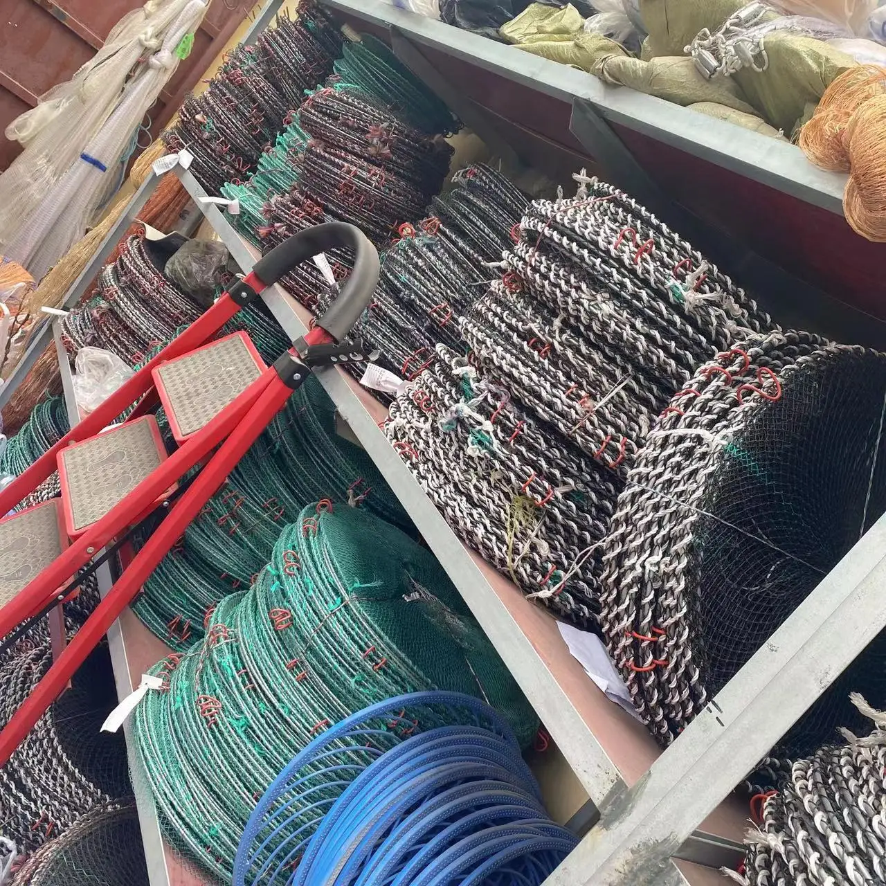 Cheap Heavy duty welding  durable  high-strength crayfish aquaculture trap shrimp cage Crab trap