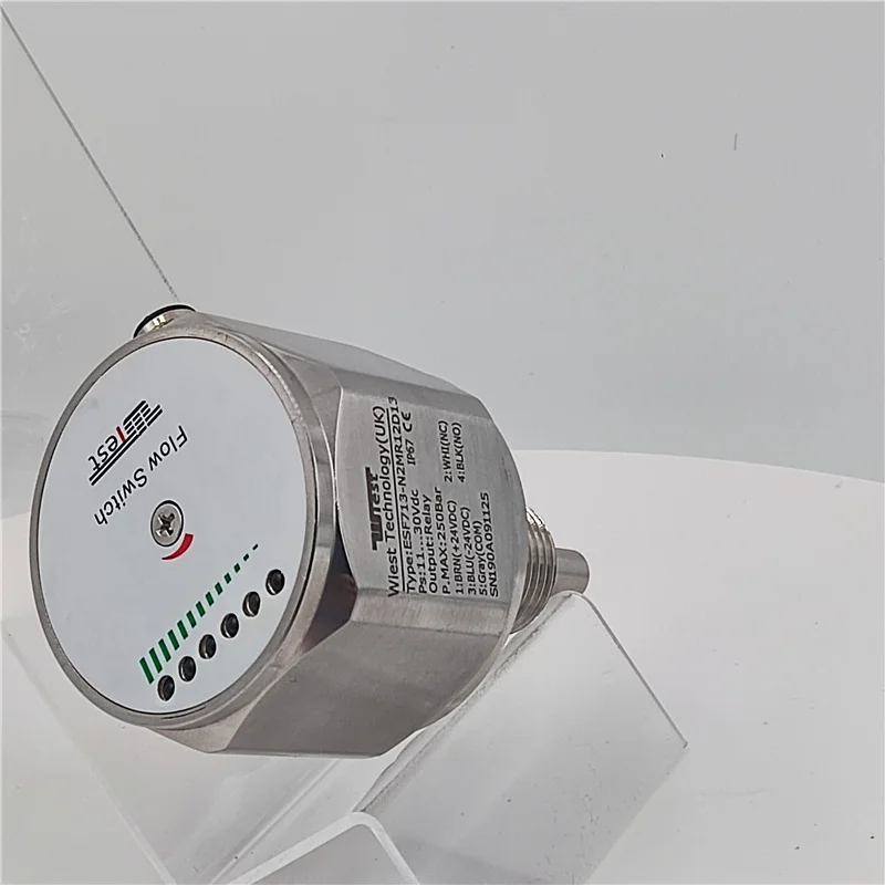 High accuracy electronic oil flow switch with high Protection Grade IP 67 of Flow Sensors