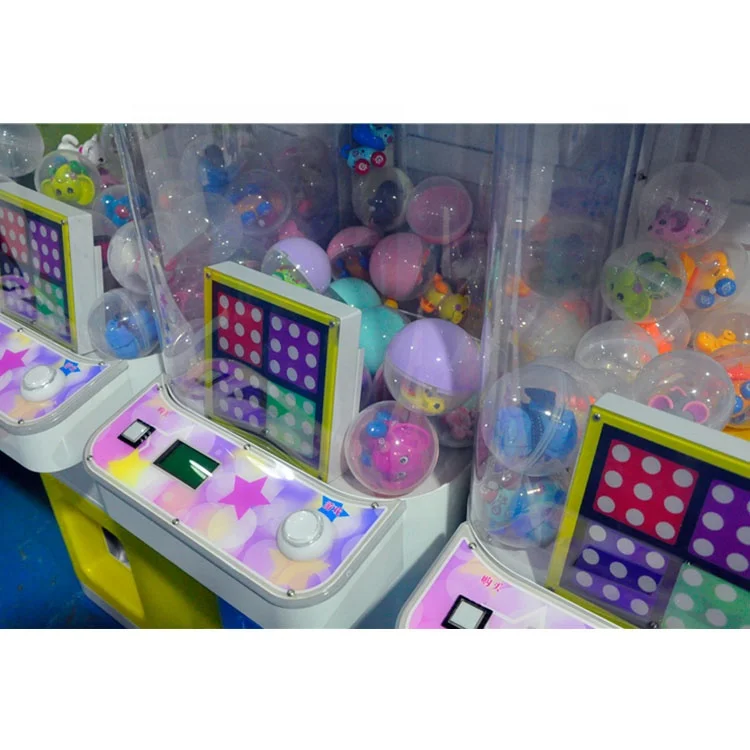 High quality Amusement Game Center coin-operated gift vending capsule toys machine