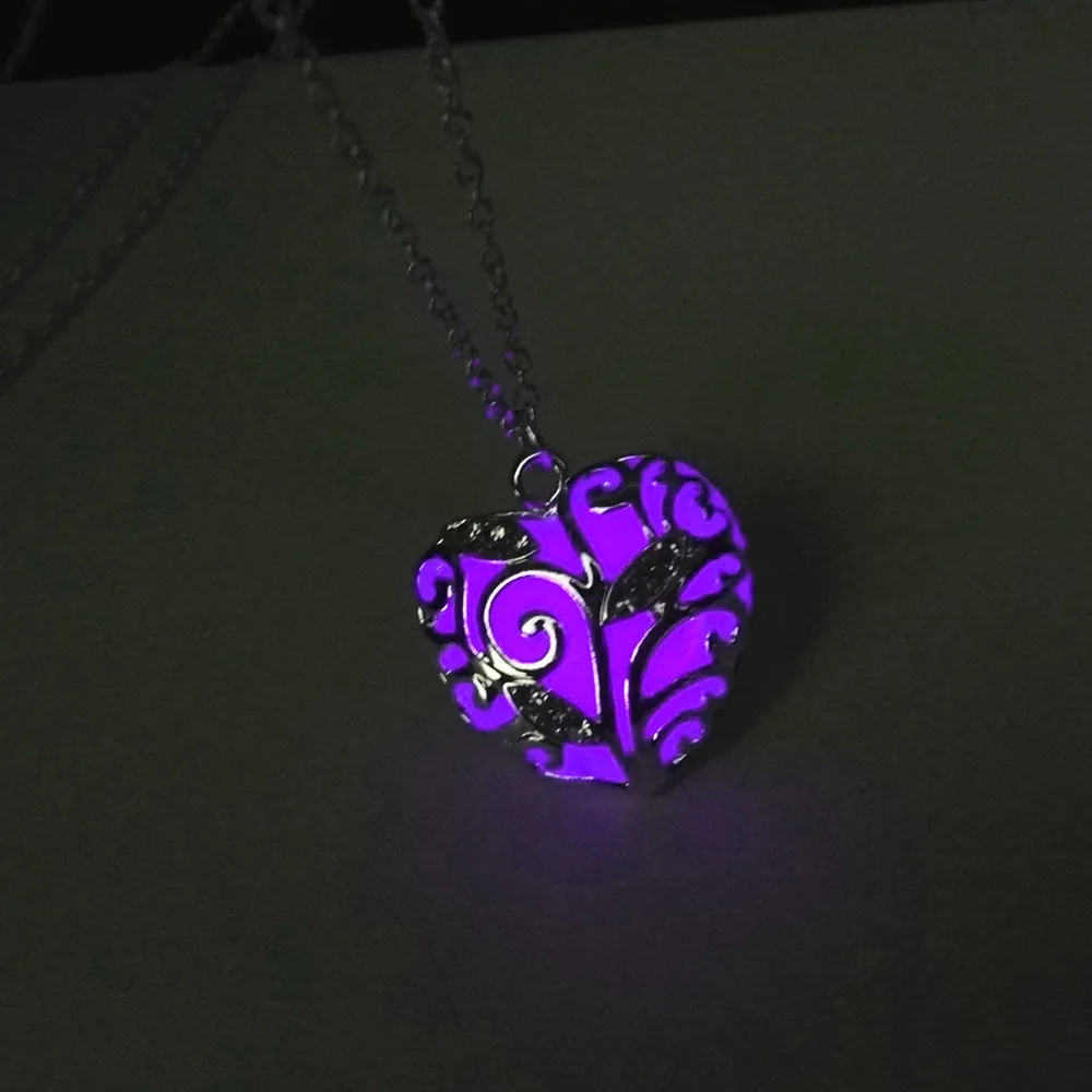 
Glow In Dark 925 Silver Plated The Heart of the Ocean Crystal Pendant Necklace For Women Men 