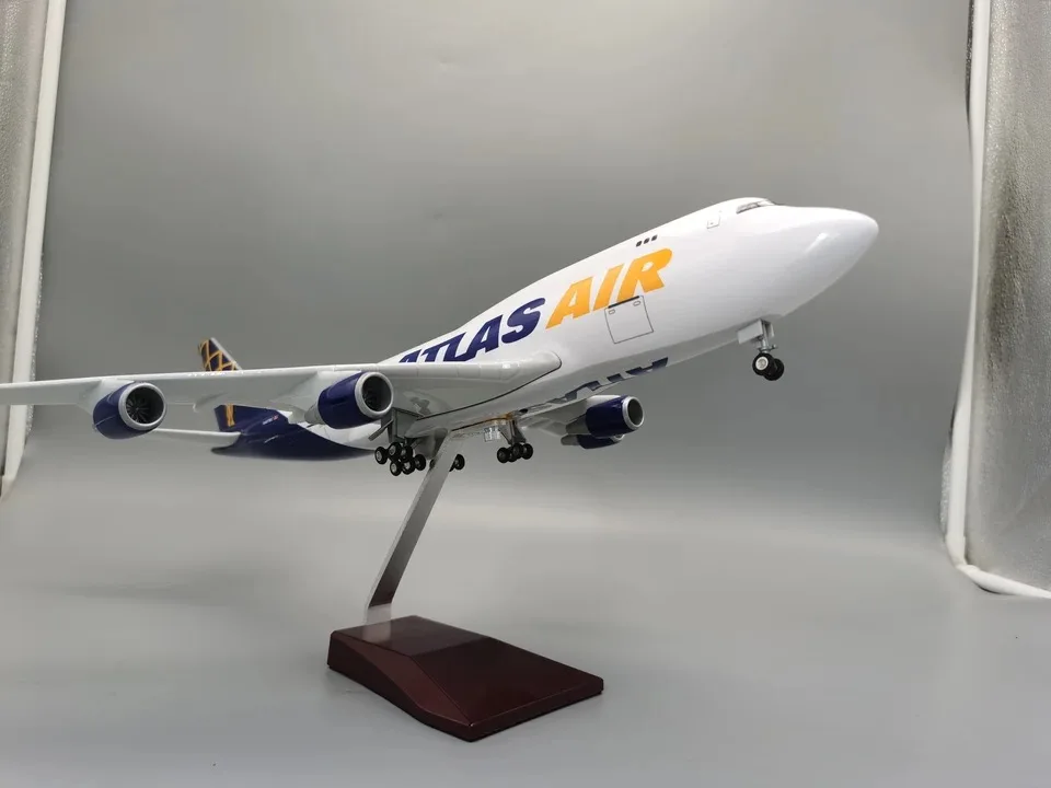 47 см 1/150 шкала атлас воздушные грузовые авиалинии Боинг самолет B747 модель самолета из смолы со светодиодной подсветкой и шасси
