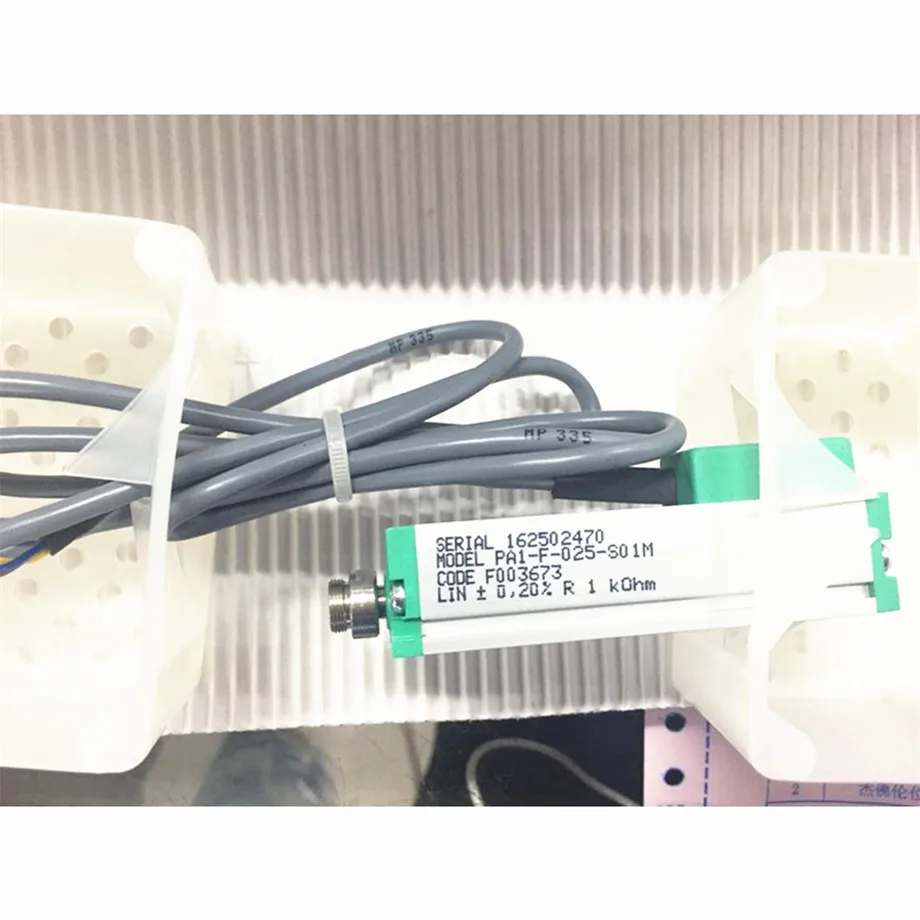 F058431 TC1M-A-1-J-5-C-D 010A000X00050XX датчик перемещения/датчик