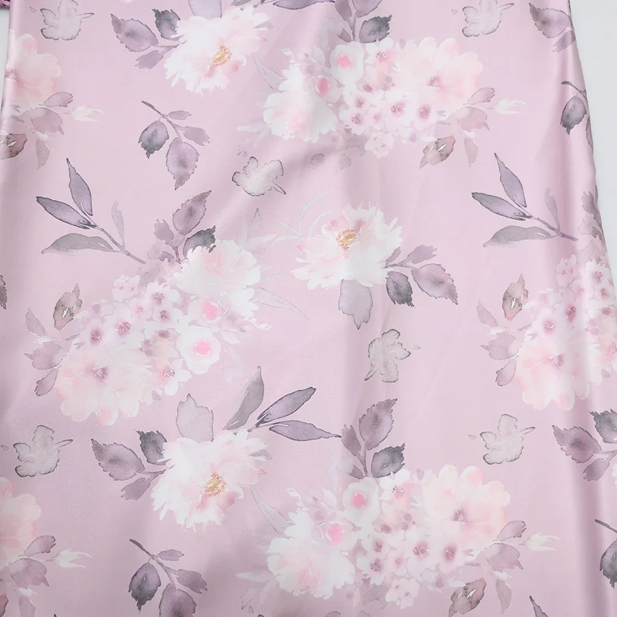 Elegant And Beautiful Design Satin Silk Printed Fabric Lightpurple Flower Patterns Glossy And Skin-Friendly For Dress