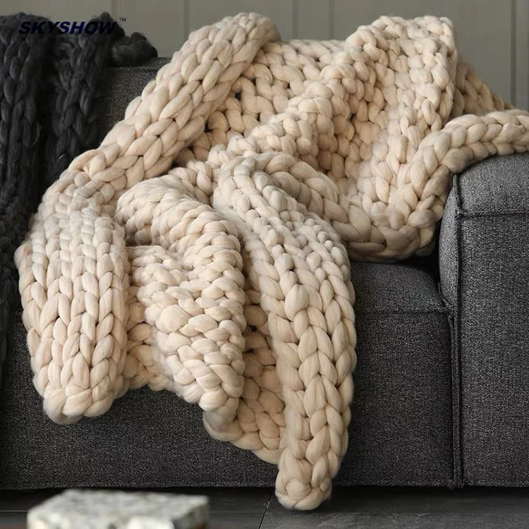 China Supplier Hand Knitted 100% Merino Wool Or Acrylic Roving Iceland Chunky Giant Blanket  For Baby Adult