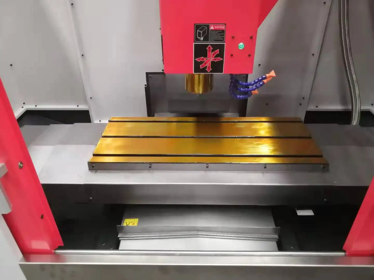 XH7136 XK7136 4 axis hobby mini cnc milling machine, vertical machining center