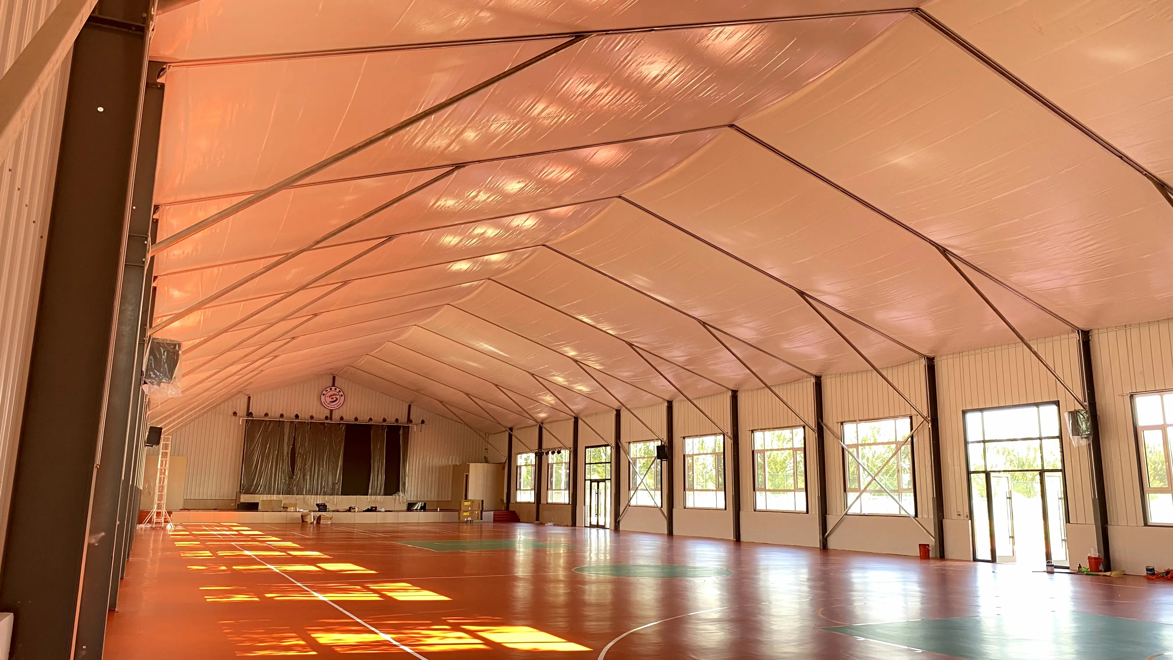Quick Assembly Temporary Sports Hall Aluminum Alloy Large Premium PVC Stadium Tent for Outdoor Sports Field
