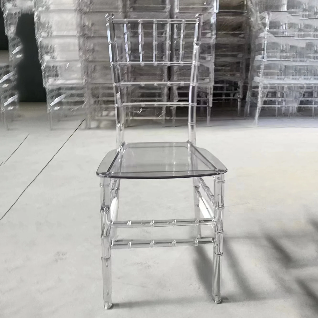 Стул Chiavari Phoenix из смолы прозрачный Свадебный оптовая продажа дешевый акриловый тканый мешок прочные пластиковые стулья для современных мероприятий