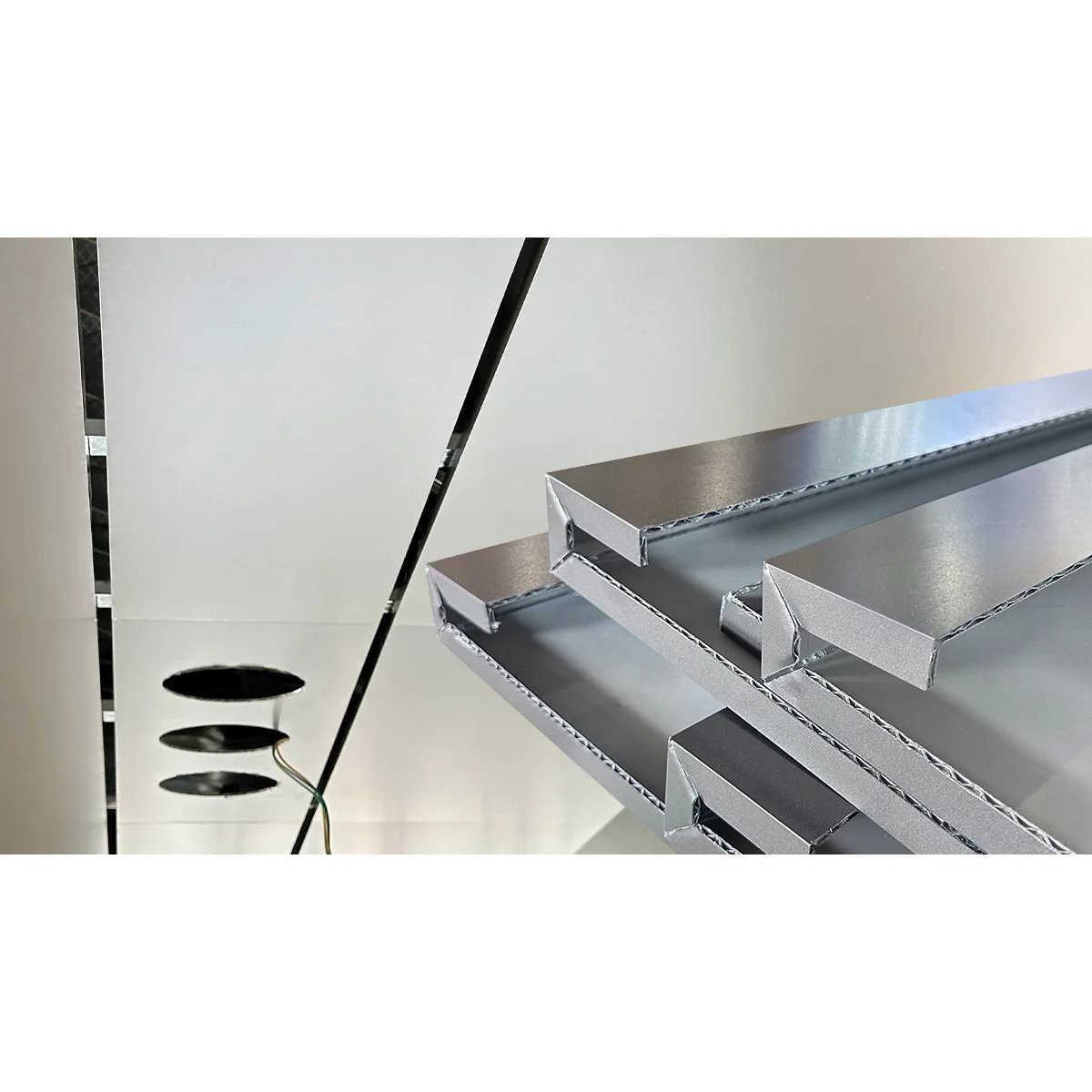 Alucobond Aluminum Corrugated Aluminium Composite Panel for Engineering A1 Fireproof Anti-corrosion Lightweight High Strength
