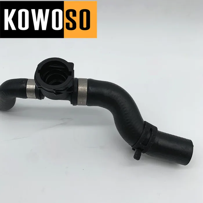 GENUINE LR ENGINE WATER COOLANT HOSE 06-09 4.4 NEW PCH502080