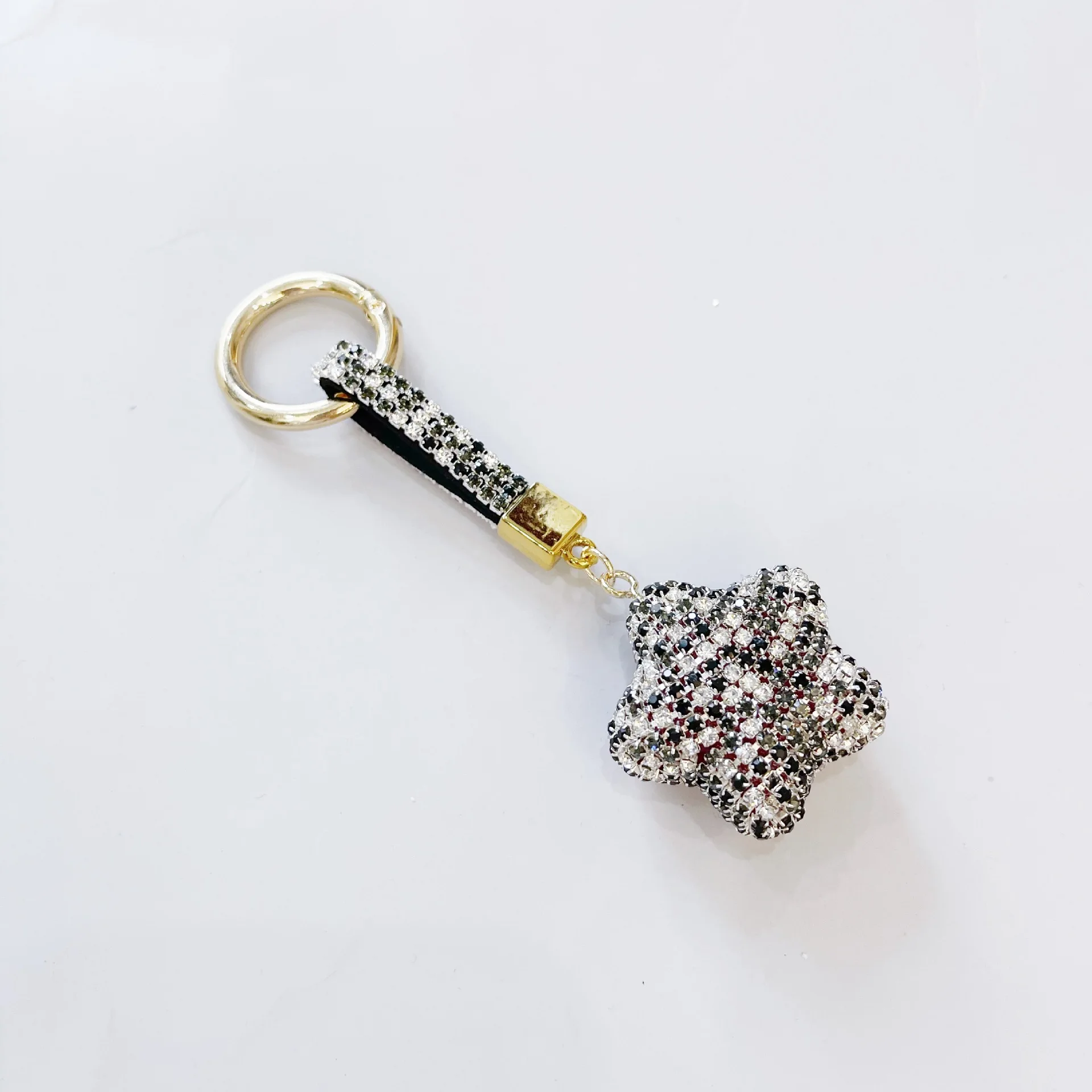 Popular Multicolor Luxury Rhinestone Keychain for Promotion Gifts custom keychains