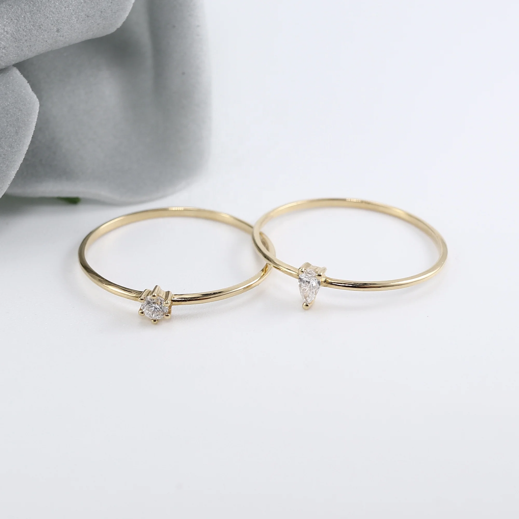 Minimalist 14K 18K Jewelry AU585 AU750 Custom Thin Band Diamonds Round Marquise Pear Light Weight Solid Gold Ring For Women