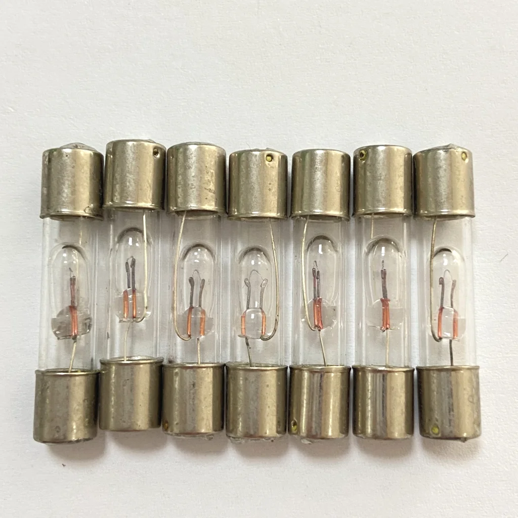 ST6 6x30mm colored light led DC12V 2700K car instrument bulb